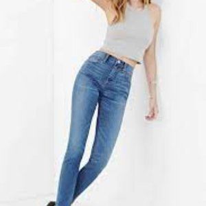 Urban Outfitters BDG Twig High Rise Jeans 28